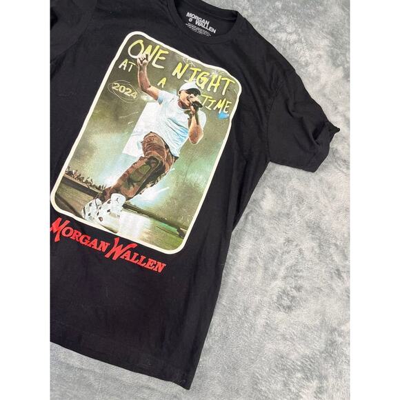 Men’s Black Morgan Wallen “One Night at a Time” Tour Tee Size M – Excellent - Picture 7 of 9
